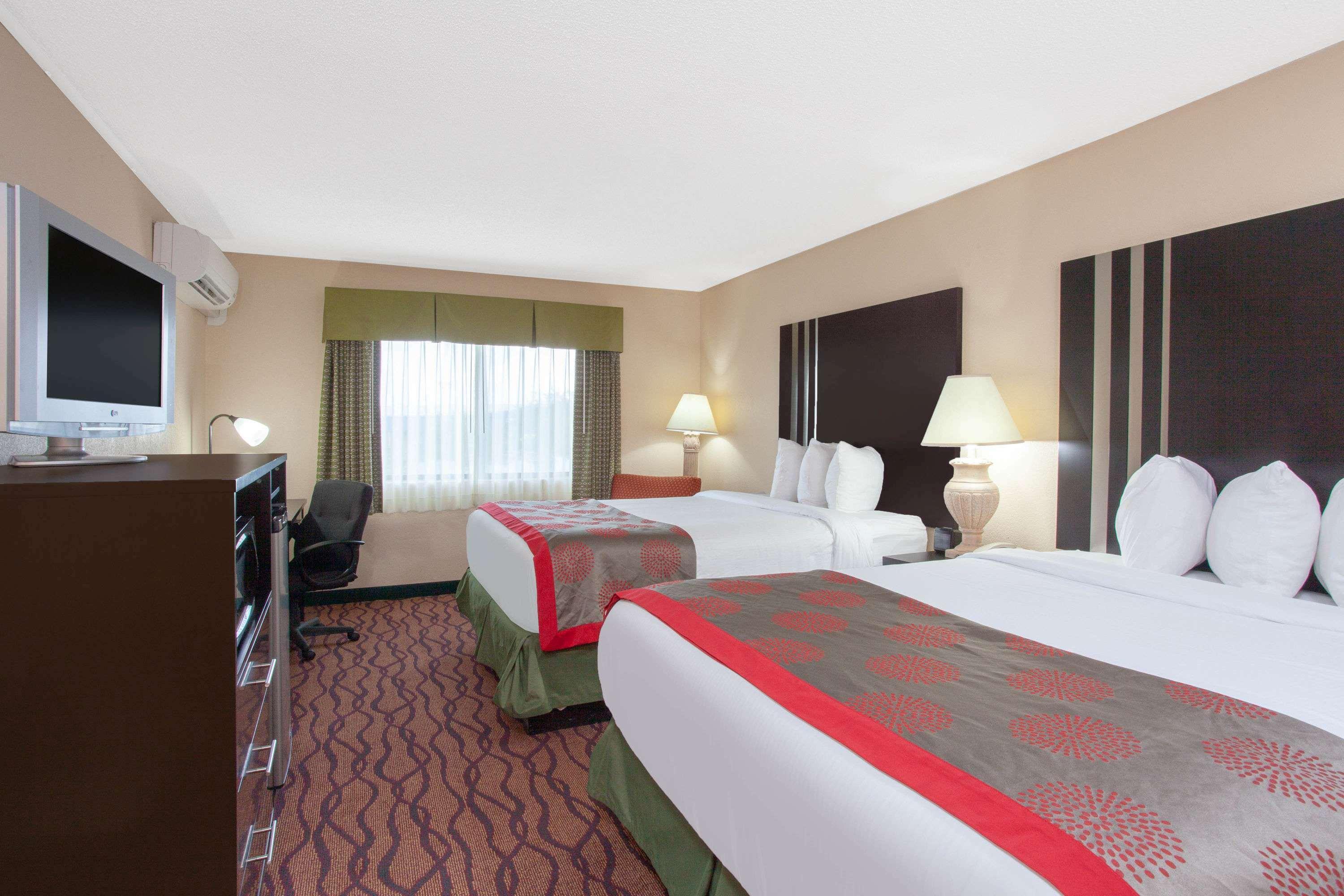 Space Coast Hotel Titusville-Kennedy Space Center Екстер'єр фото