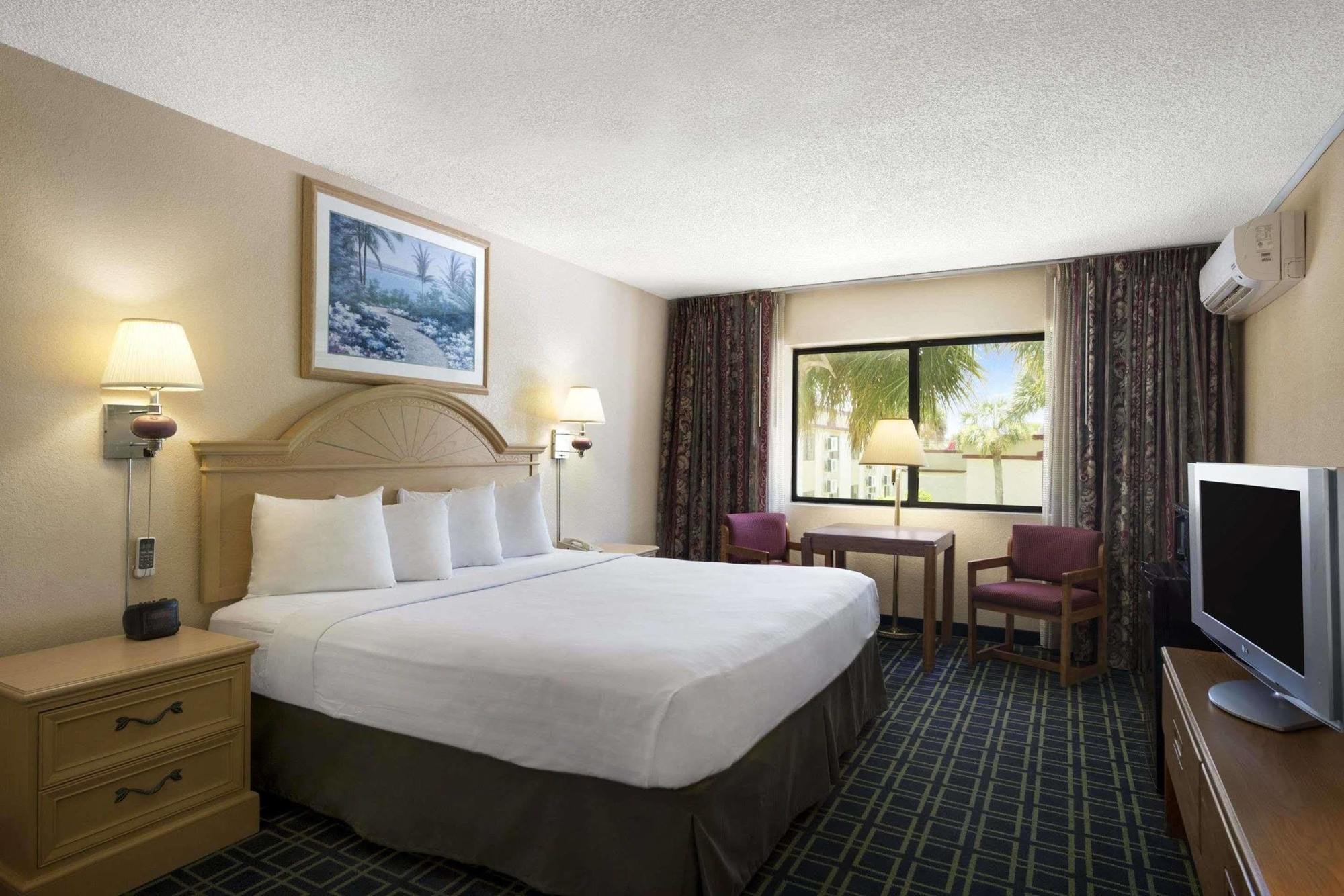 Space Coast Hotel Titusville-Kennedy Space Center Екстер'єр фото