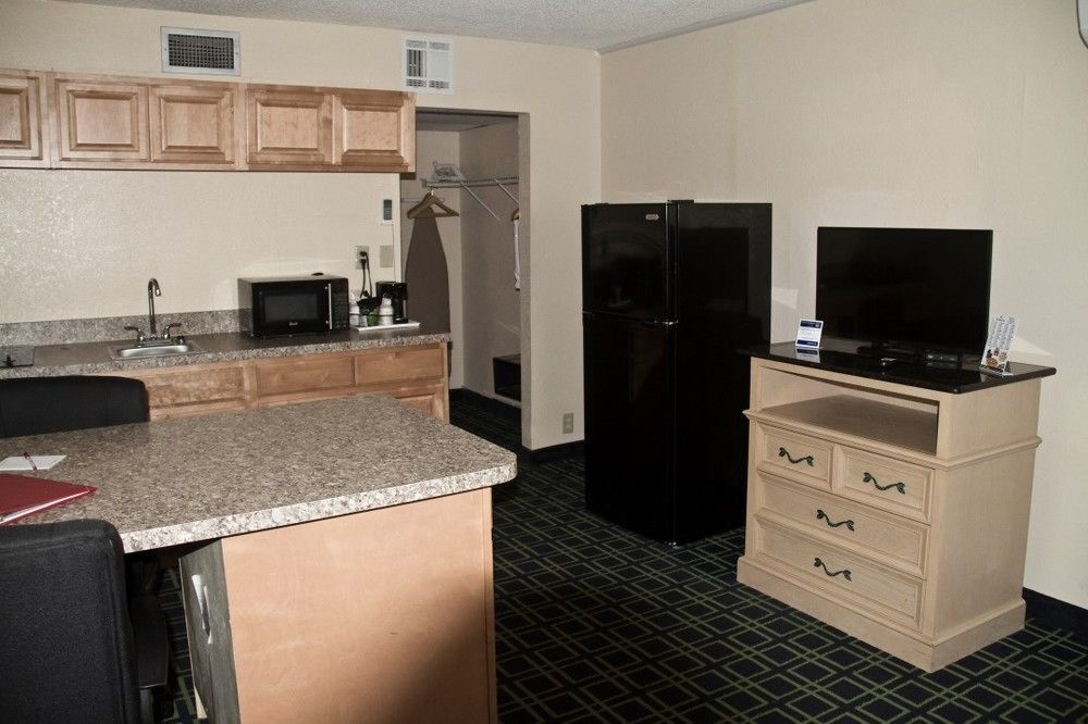 Space Coast Hotel Titusville-Kennedy Space Center Екстер'єр фото