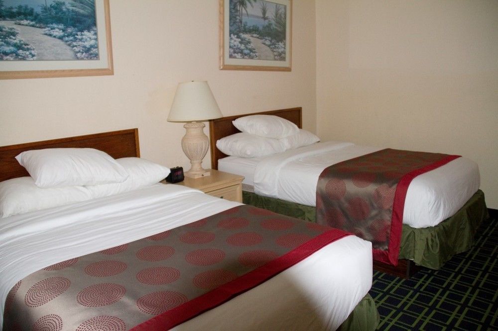 Space Coast Hotel Titusville-Kennedy Space Center Екстер'єр фото